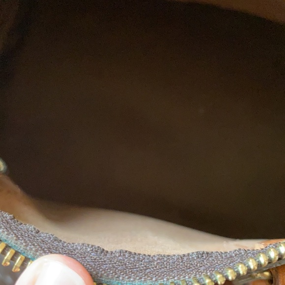 Louis Vuitton Monogram Speedy 30 - Picture 9 of 12